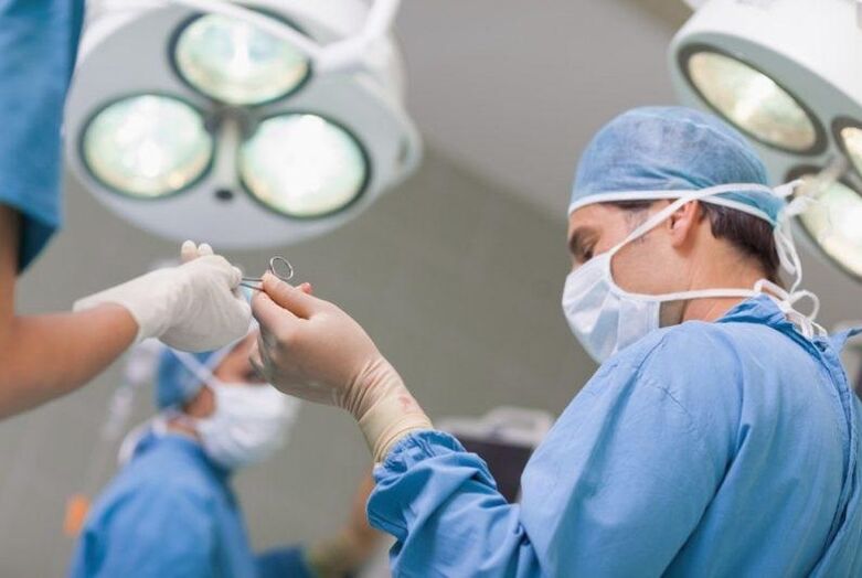 tratamiento quirúrgico de la osteoartritis del hombro